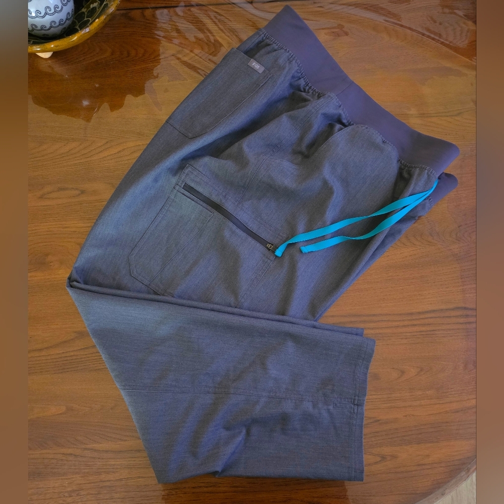 Figs High Waisted Yola Scrub Pants